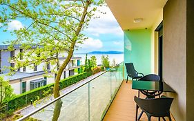 Platan Apartman By Hellobalatonlelle